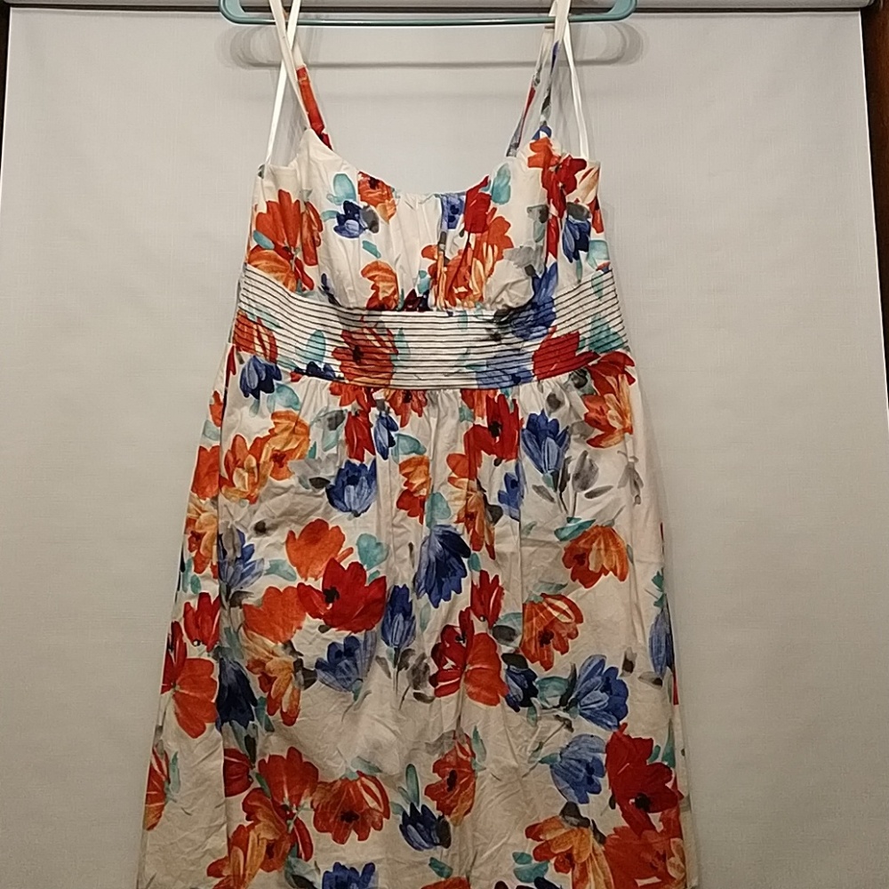B. Smart White dress covered in flowers